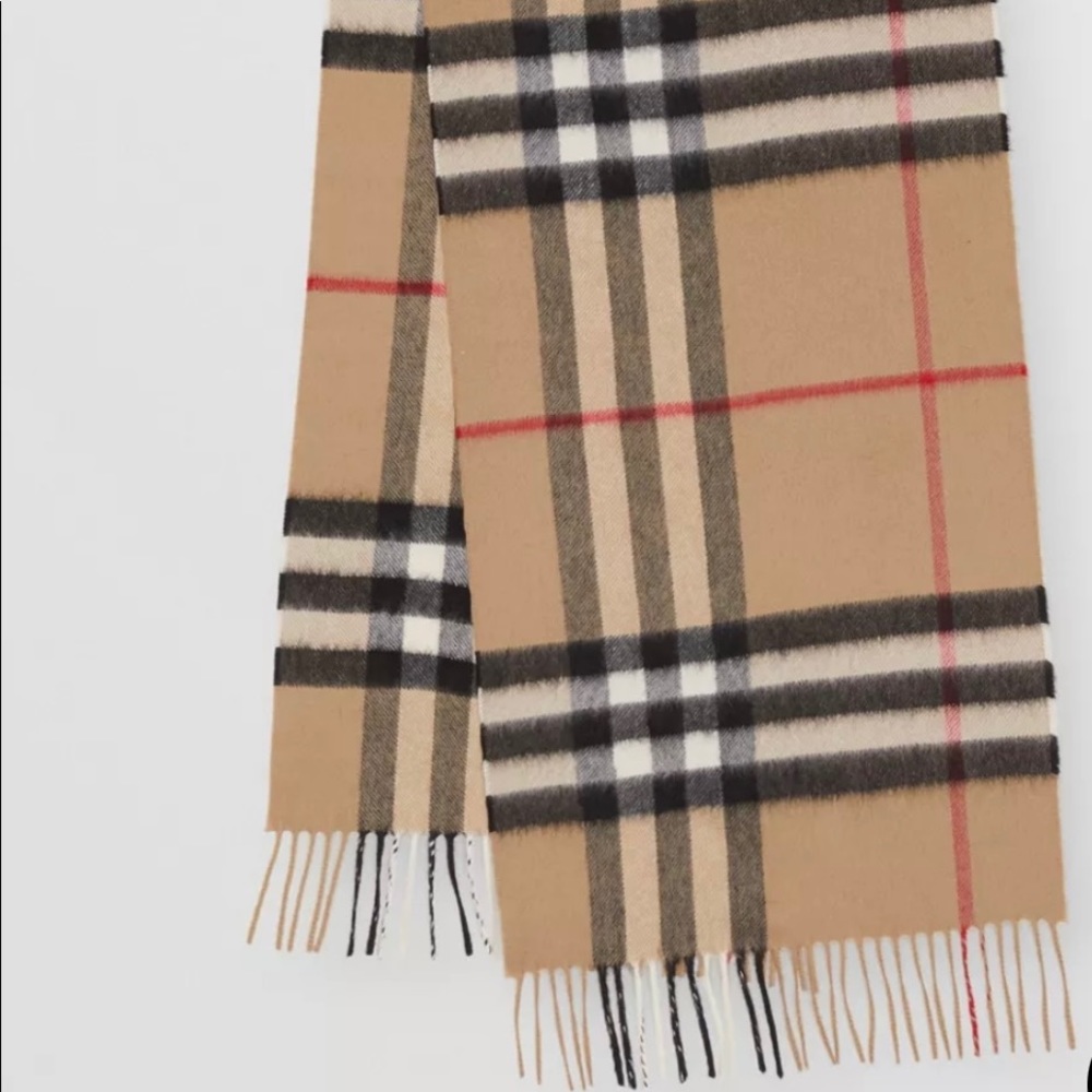 Authentic Burberry Classic Check Cashmere Scarf